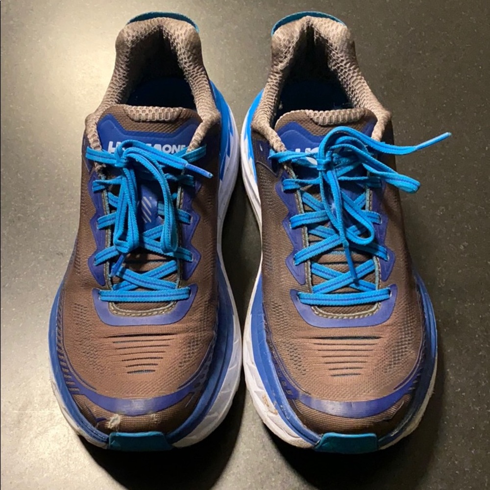 Hoka Blondie’s